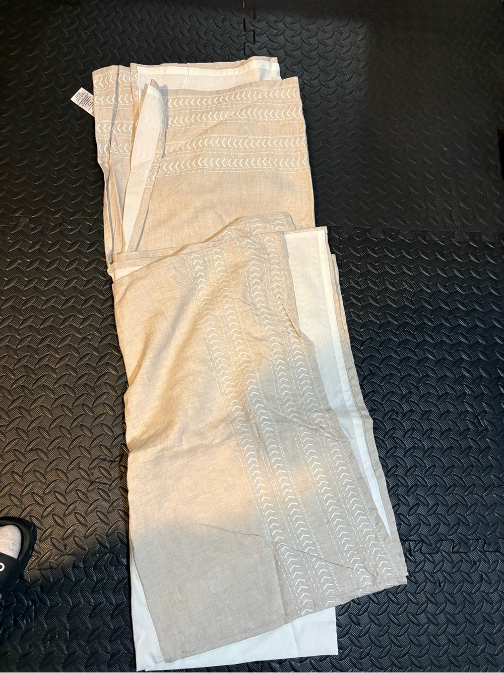 Pottery Barn Kids crib skirt